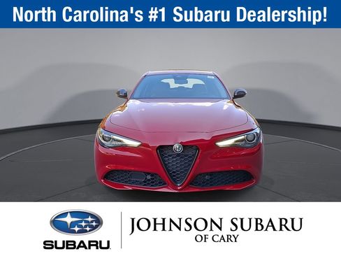Used 2020 Alfa Romeo Giulia w/ Nero Edizione RWD image 30