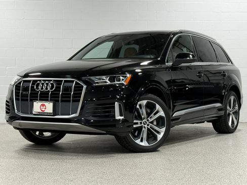 Used 2022 Audi Q7 3.0T Premium Plus w/ Premium Plus Package AWD/4WD image 2