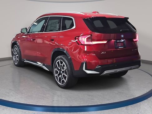 New 2026 BMW X1 xDrive28i w/ Technology Package AWD/4WD image 7