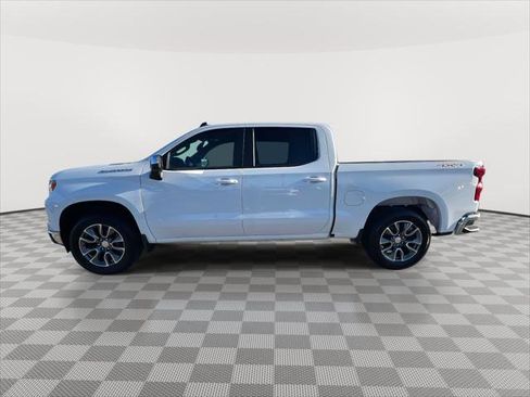 Used 2026 Chevrolet Silverado 1500 LT image 9