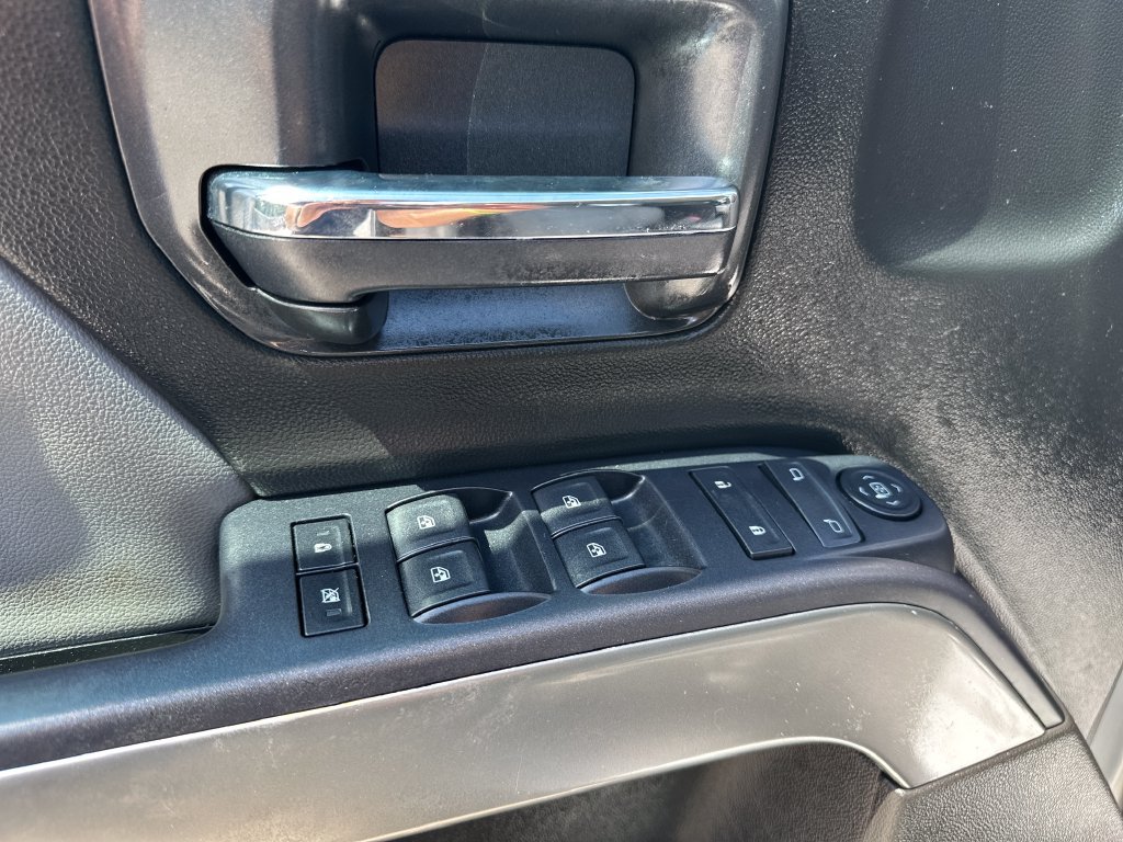 Used 2015 Chevrolet Silverado 1500 LT w/ Trailering Package RWD image 16