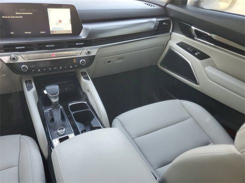 Used 2023 Kia Telluride S w/ S Sunroof Package image 14
