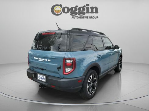 Used 2022 Ford Bronco Sport Outer Banks w/ Tech Package AWD/4WD image 3