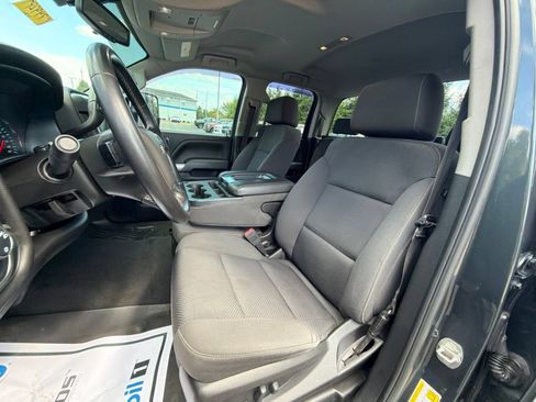 Used 2019 Chevrolet Silverado 1500 LT AWD/4WD image 21