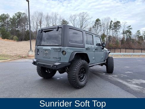 Used 2014 Jeep Wrangler Unlimited Rubicon image 5