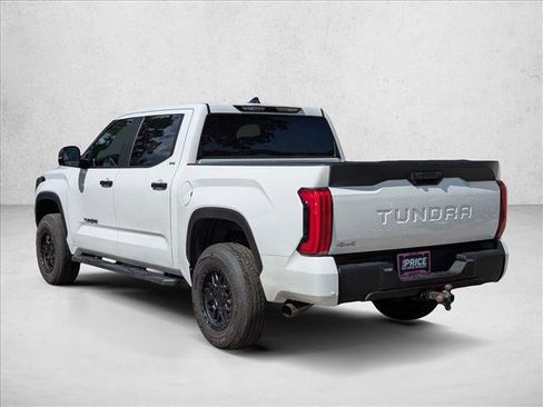 Used 2026 Toyota Tundra SR5 w/ SR5 Convenience Package AWD/4WD image 7