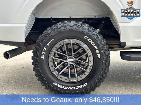 Used 2023 Ford F150 Lariat AWD/4WD image 19