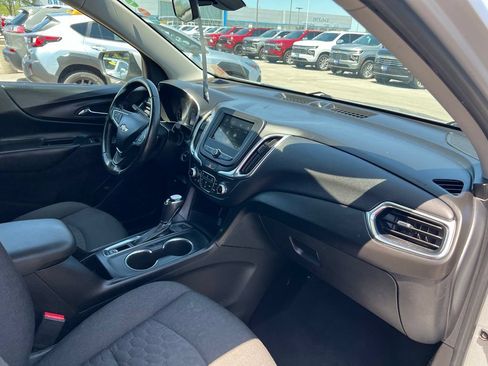 Used 2019 Chevrolet Equinox LT AWD/4WD image 26