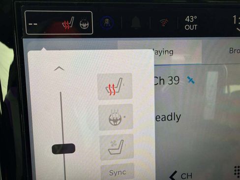 New 2026 Chrysler Pacifica Pinnacle image 38