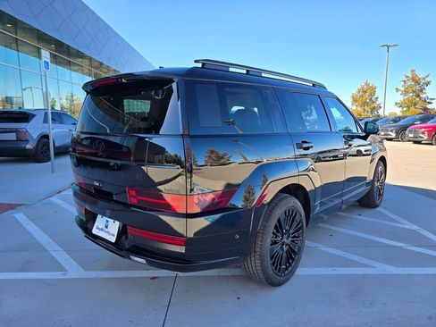 Used 2025 Hyundai Santa Fe Calligraphy image 5