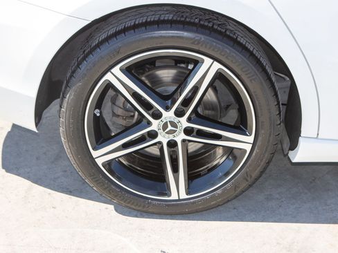 Used 2022 Mercedes-Benz A 220 image 36