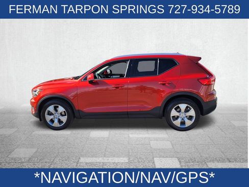 Used 2019 Volvo XC40 T5 Momentum image 6