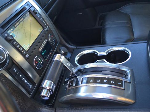 Used 2009 HUMMER H2 Luxury image 23