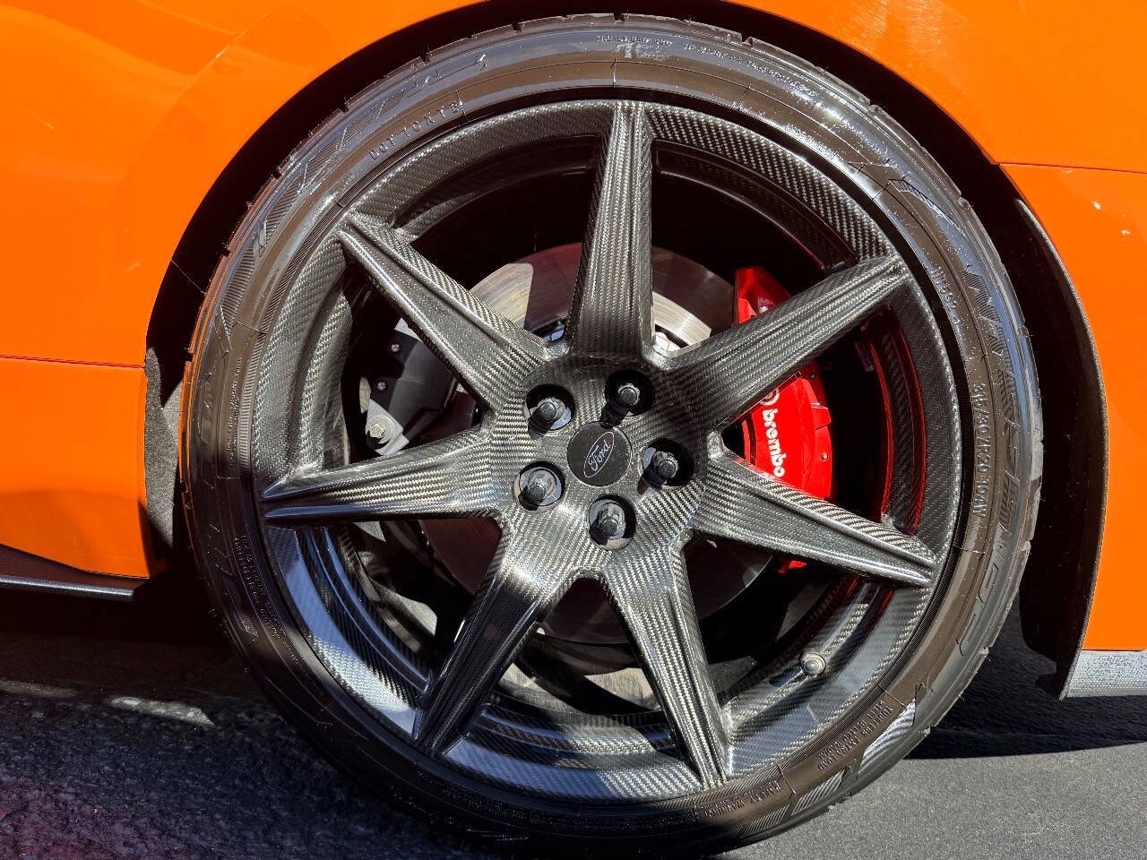 Used 2020 Ford Mustang Shelby GT500 w/ Carbon Fiber Track Pack RWD image 12