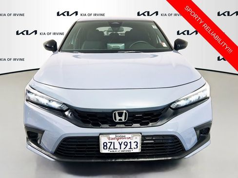 Used 2022 Honda Civic Sport image 2