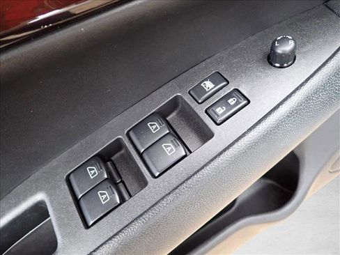 Used 2011 INFINITI G37 x w/ Premium Pkg image 14