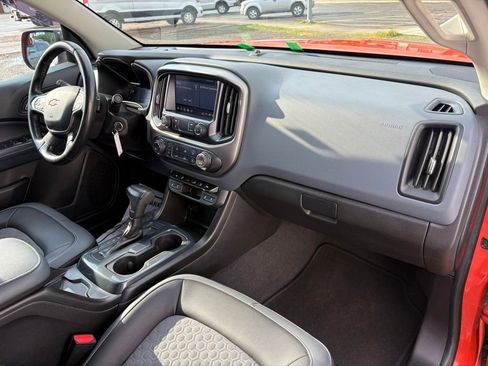 Used 2021 Chevrolet Colorado Z71 RWD image 18