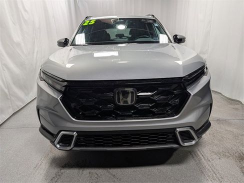 Used 2025 Honda CR-V Sport Touring image 9