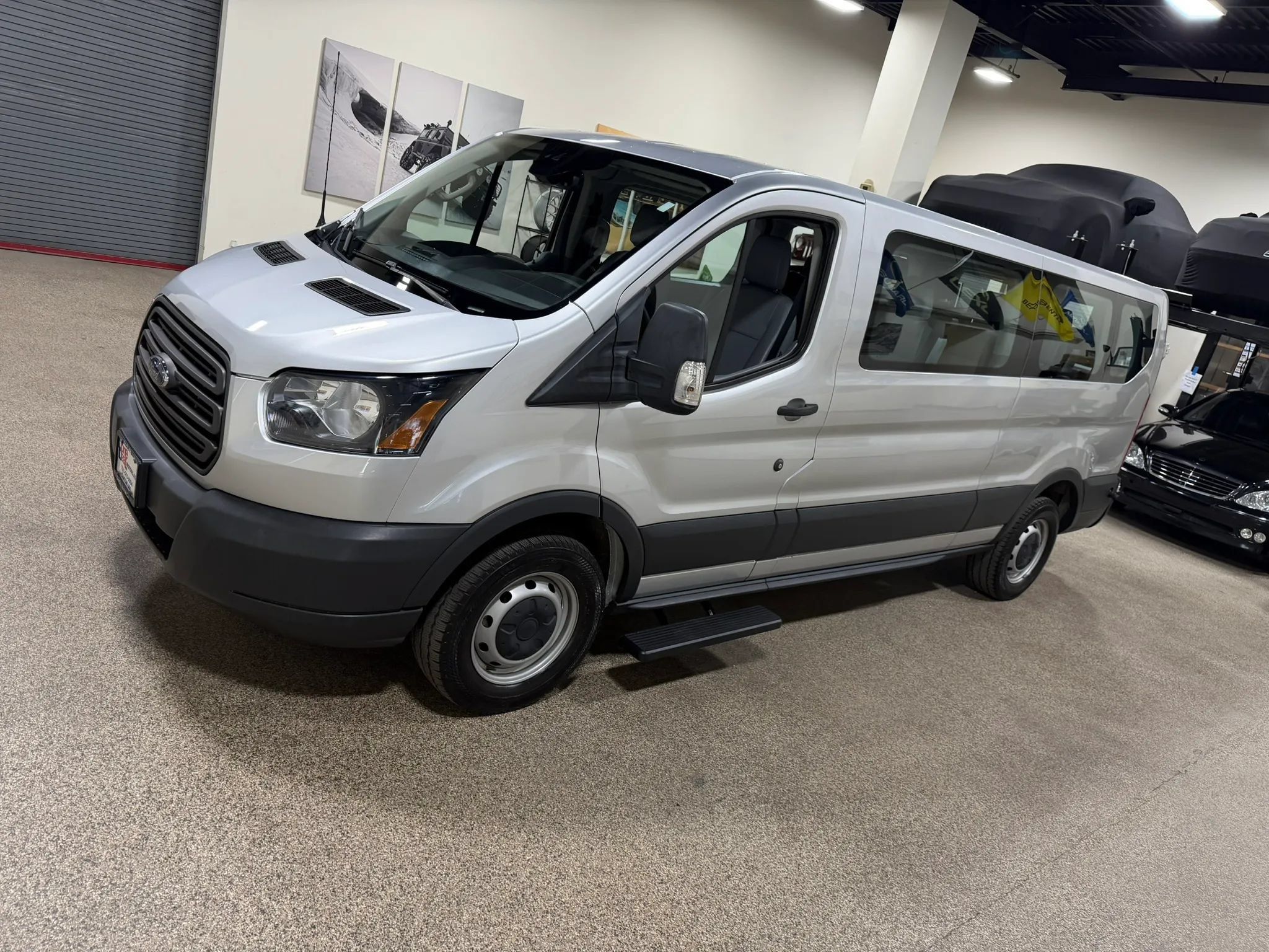 Used 2018 Ford Transit 350 XL RWD image 9