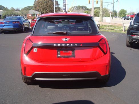 Used 2025 MINI Cooper S image 22