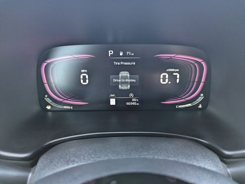 Certified 2023 Kia Soul S image 28