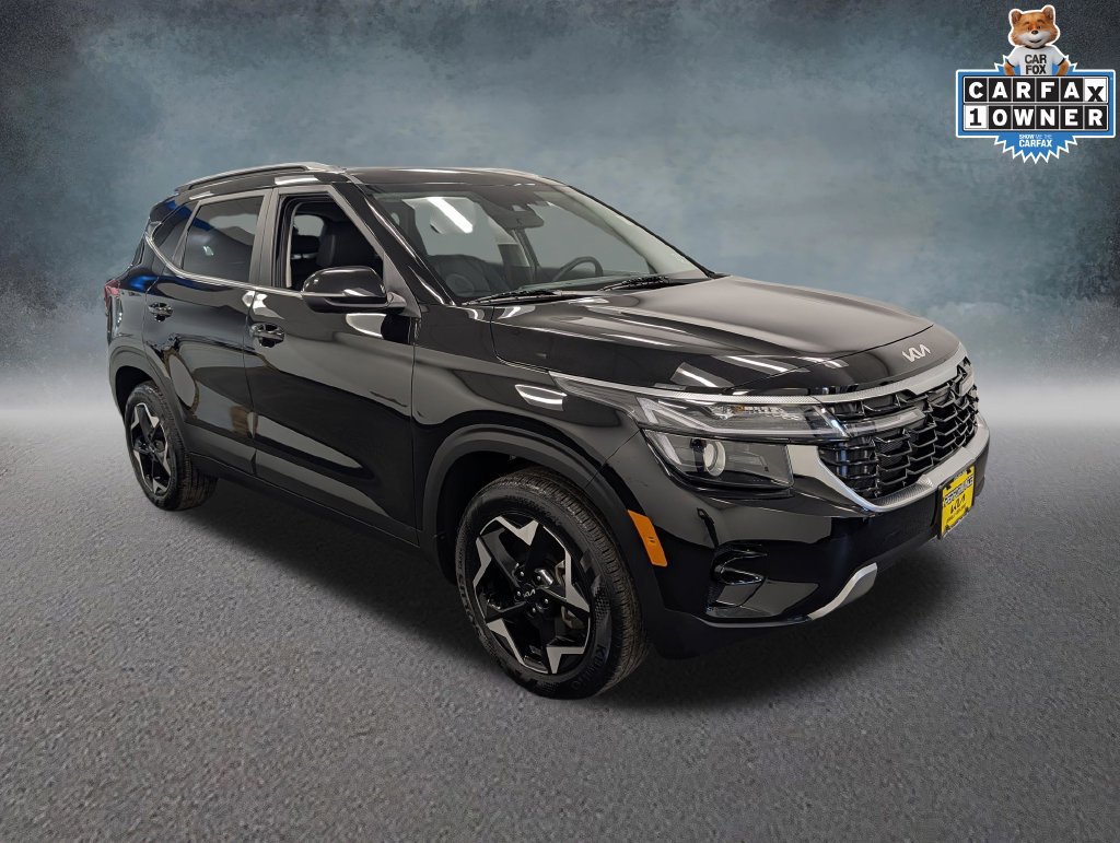Certified 2025 Kia Seltos EX AWD/4WD image 3