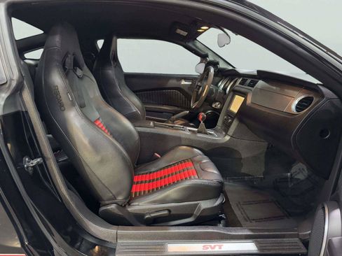 Used 2012 Ford Mustang Shelby GT500 w/ SVT Performance Pkg RWD image 43