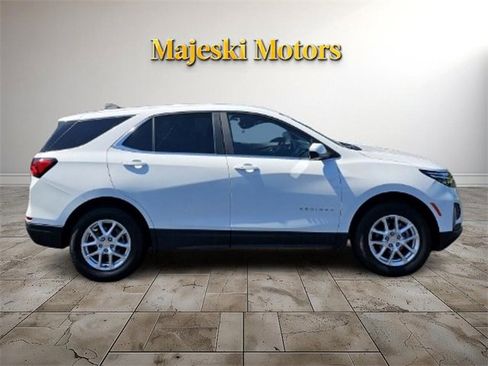 Used 2022 Chevrolet Equinox LT image 8