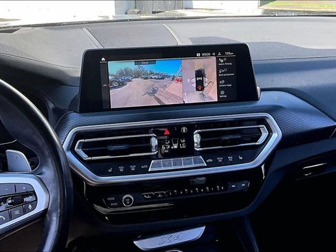 Used 2022 BMW X4 xDrive30i image 9