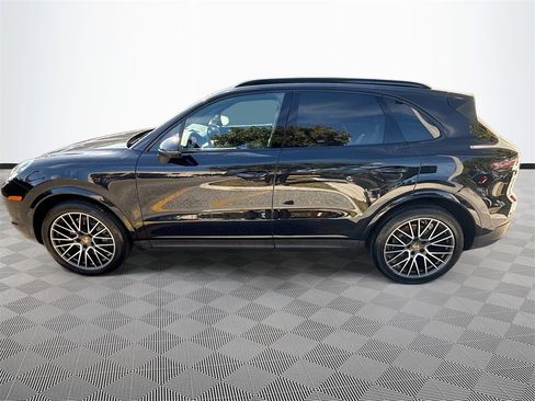 Used 2021 Porsche Cayenne S image 5