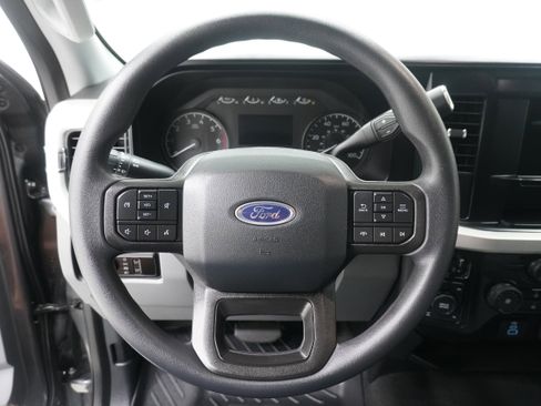 Used 2025 Ford F250 XL w/ STX Appearance Package AWD/4WD image 15