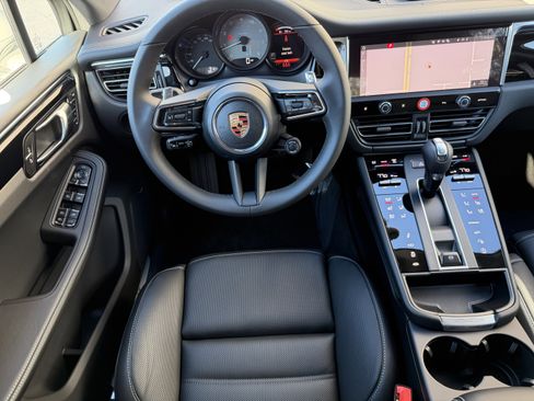 New 2026 Porsche Macan S image 18