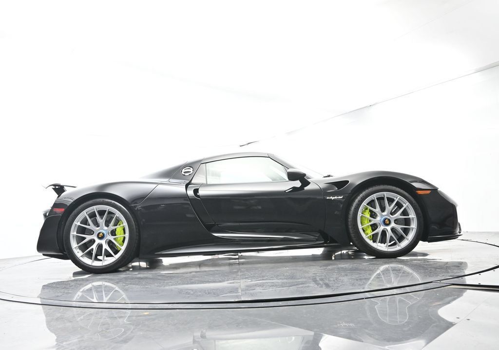 Used 2015 Porsche 918 Spyder AWD/4WD image 56
