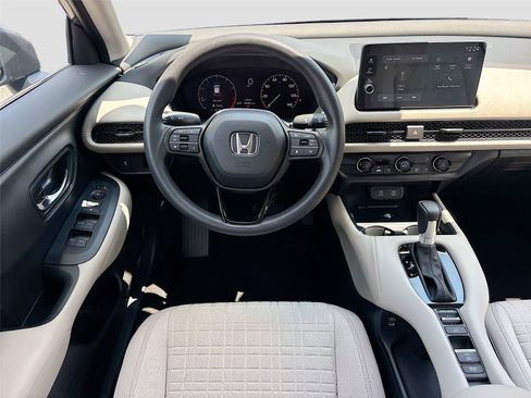 Certified 2026 Honda HR-V LX image 23
