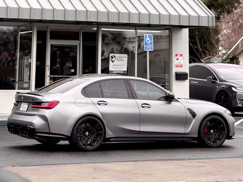 Used 2024 BMW M3 Competition w/ Executive Package image 9