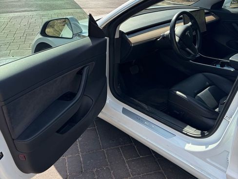 Used 2019 Tesla Model 3 Standard Range Plus RWD image 7