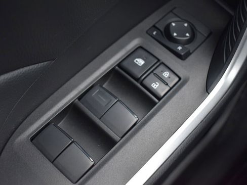 Certified 2025 Toyota RAV4 LE AWD/4WD image 16