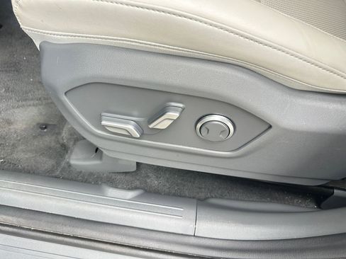 Used 2025 Hyundai Santa Fe SEL image 25