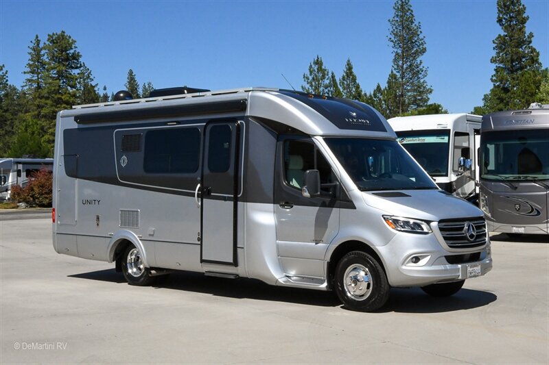 Used 2019 Mercedes-Benz Sprinter 170 image 1