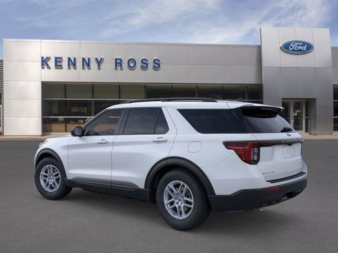New 2026 Ford Explorer Active image 5