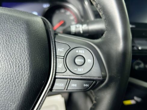 Used 2023 Toyota Camry XSE w/ Navigation Package image 17