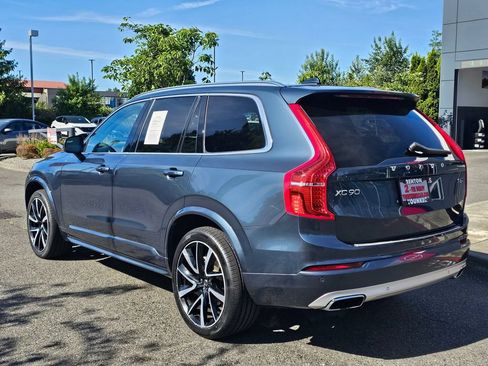 Used 2021 Volvo XC90 T6 Momentum w/ Advanced Package AWD/4WD image 7