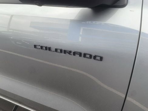 Used 2026 Chevrolet Colorado Z71 w/ Technology Package AWD/4WD image 8