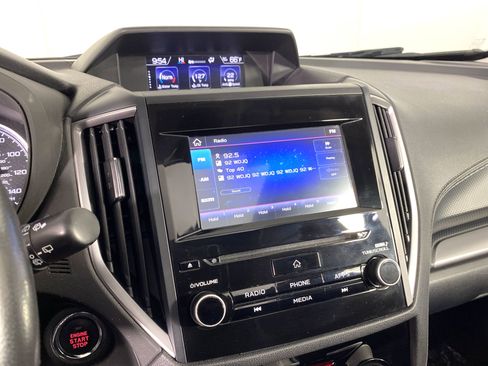 Used 2020 Subaru Forester Premium image 29