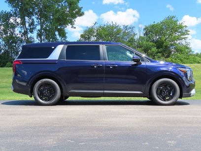 New 2026 Kia Carnival