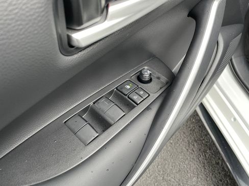 Certified 2025 Toyota Corolla SE w/ SE Premium Package image 14