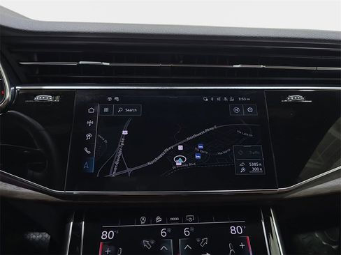 Certified 2025 Audi Q8 Premium Plus w/ Premium Plus Package image 25