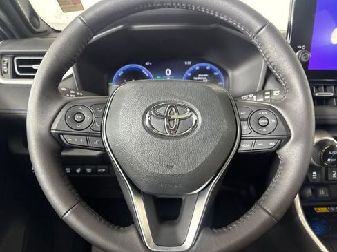 Used 2024 Toyota RAV4 XSE w/ Advanced Technology Package AWD/4WD image 19