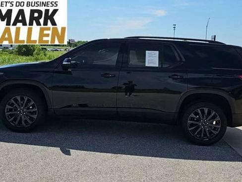 Used 2023 Chevrolet Traverse RS AWD/4WD image 5