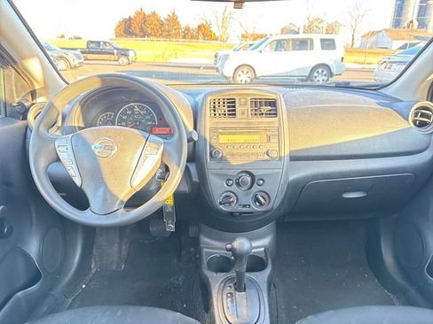 Used 2015 Nissan Versa S Plus image 12